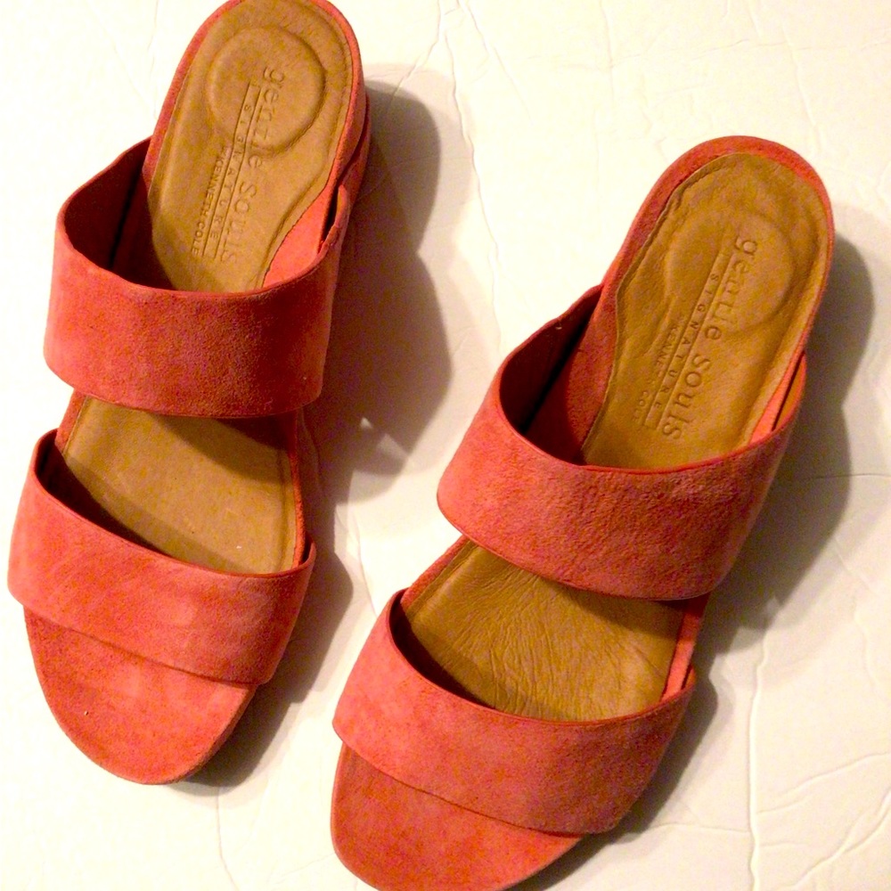 Kenneth Cole Suede And Elastic Wedge Slides, Size… - image 1